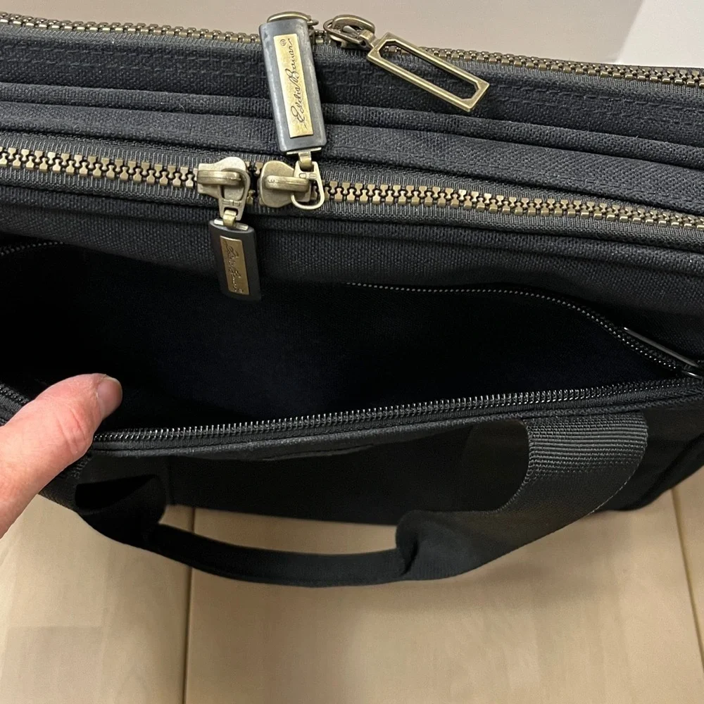 Y2K Eddie Bauer Black Nylon Laptop Case Brass & Leather Trim - No Shoulder Strap
